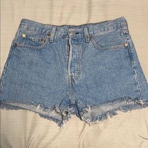 Levi’s 501 high waisted shorts